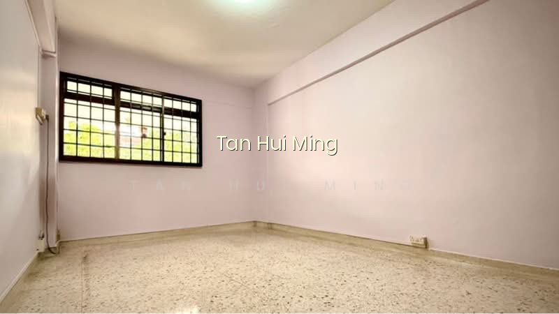 10 EUNOS CRESCENT photo 5