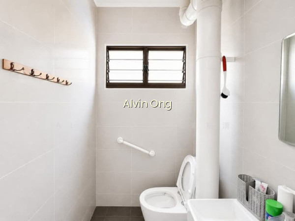 883 TAMPINES STREET 84 photo 6