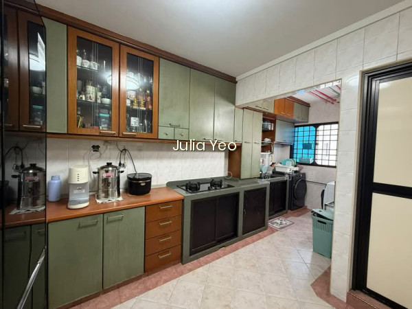 639 JURONG WEST STREET 61 photo 3