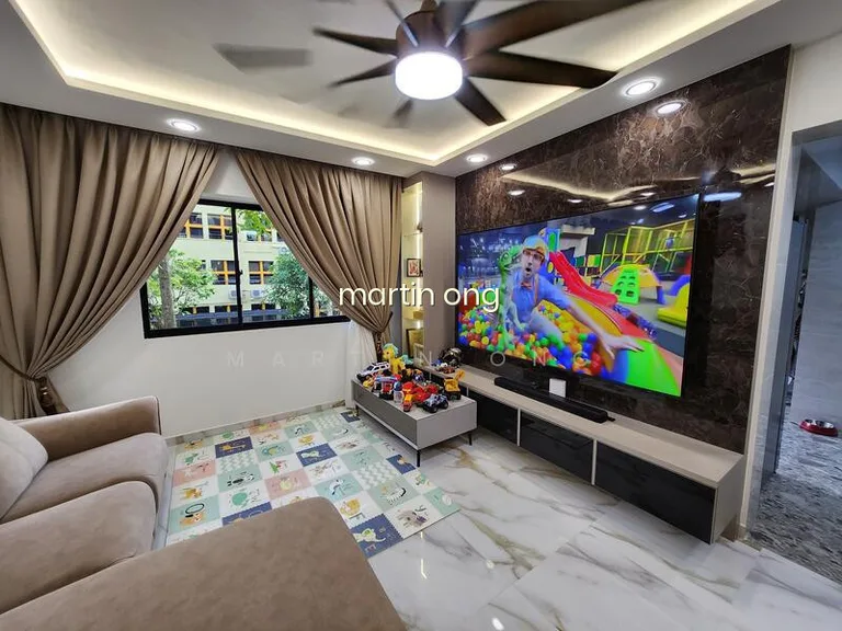 108 Pasir Ris Street 12 image 1 of 10