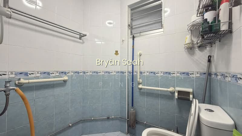 214 JURONG EAST STREET 21 photo 6