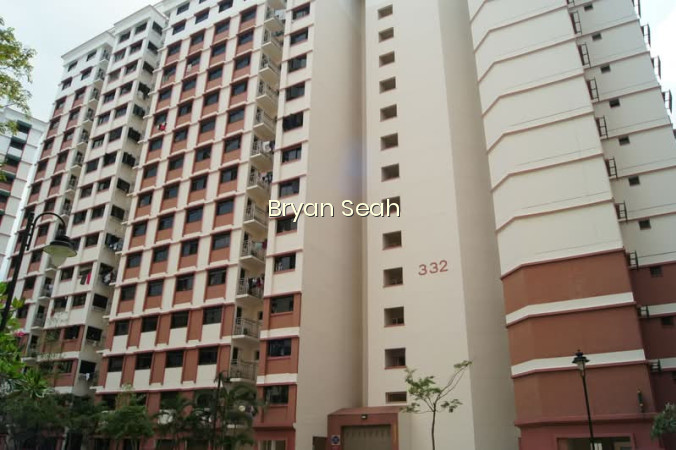 332 SEMBAWANG CLOSE photo 3
