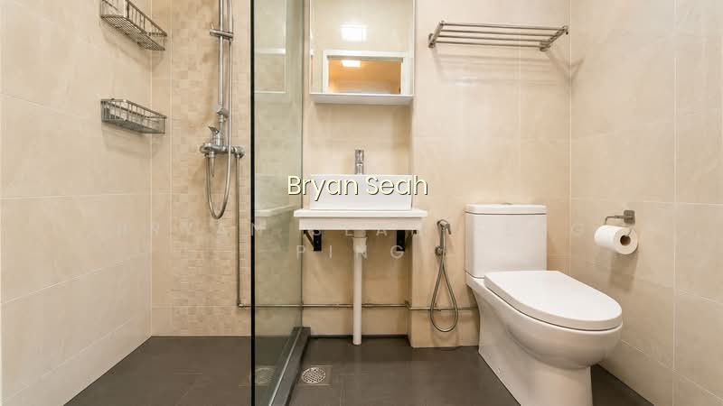 13 TOH YI DRIVE photo 2