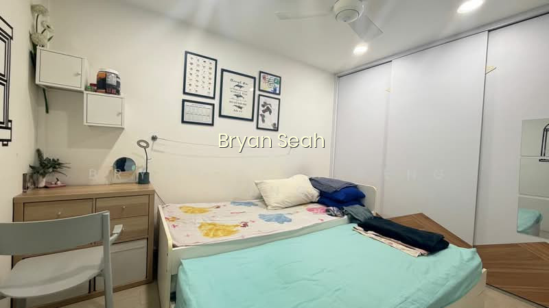5 TOH YI DRIVE photo 3