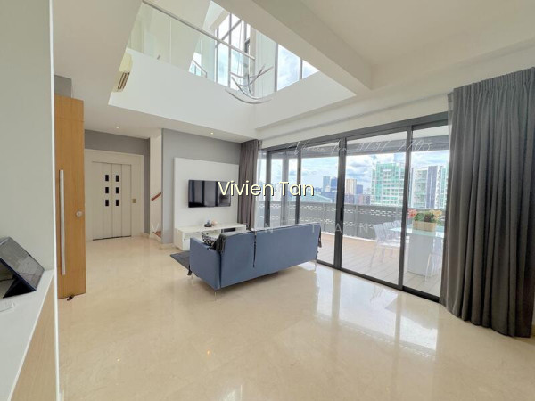 FREEHOLD TRIPLEX PENTHOUSE WITH LIFT AND PRIVATE POOL photo 5