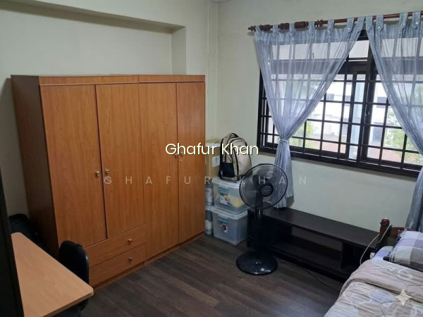 643 WOODLANDS RING ROAD photo 5