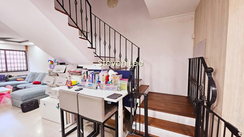 446 HOUGANG AVENUE 8 photo 2