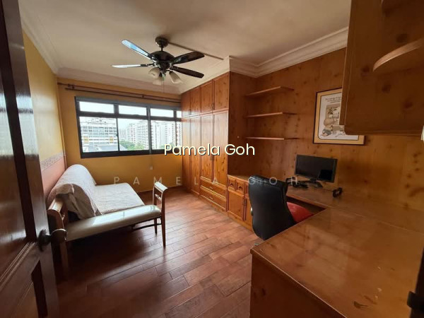 236 COMPASSVALE WALK photo 6