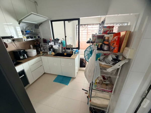 228C COMPASSVALE WALK photo 4