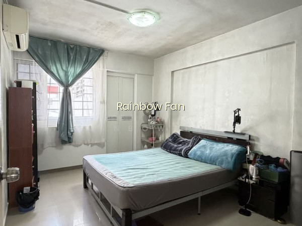 52 TEBAN GARDENS ROAD photo 2