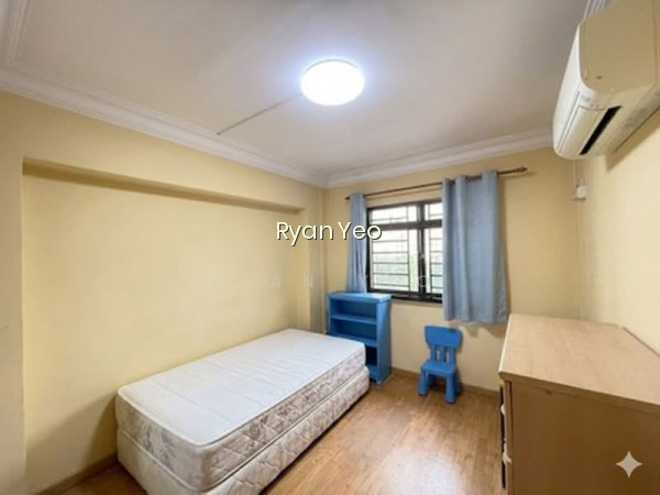 203E COMPASSVALE ROAD photo 2