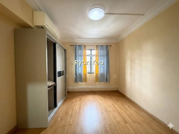 203E COMPASSVALE ROAD photo 3