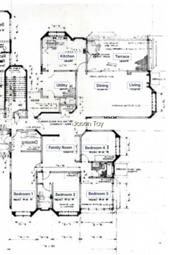 LLOYD COURT photo 2
