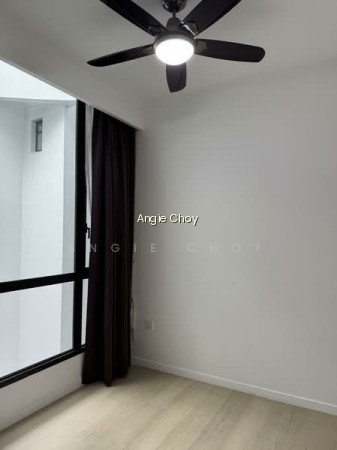 SKY GREEN photo 3