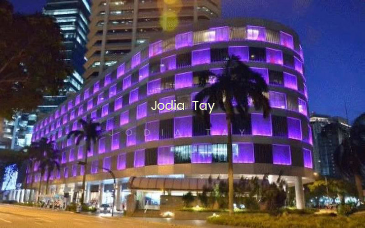 INTERNATIONAL PLAZA photo 6