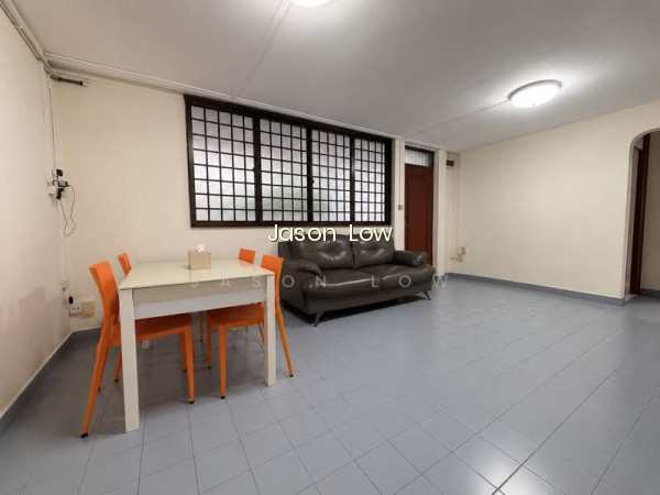 238 SERANGOON AVENUE 2 photo 5