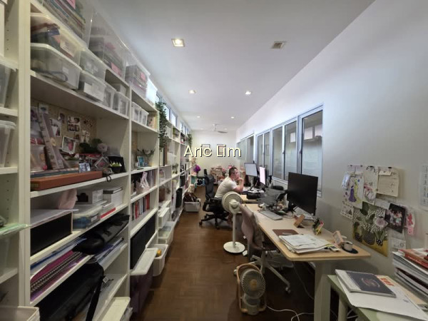 445 SIN MING AVENUE photo 2