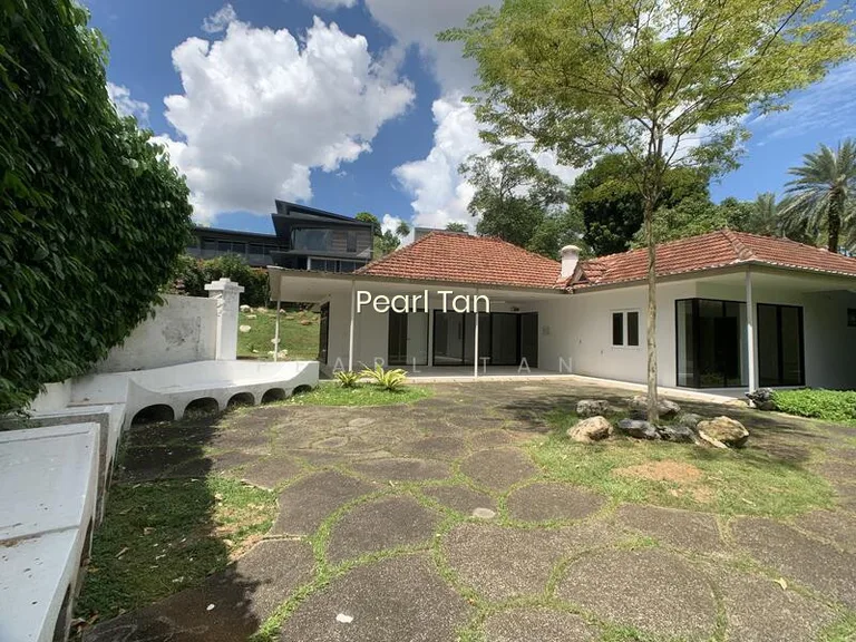 Single Sty GCB on Squarish Flat High Ground / Dual Frontage 顶级有质洋房 91890081 image 1 of 5