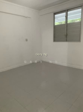 174 BOON LAY DRIVE photo 2