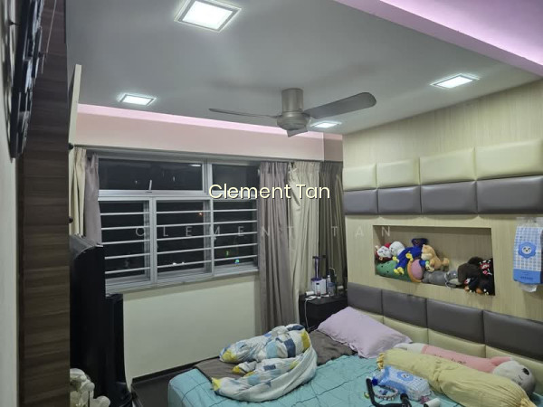 426D YISHUN AVENUE 11 photo 5