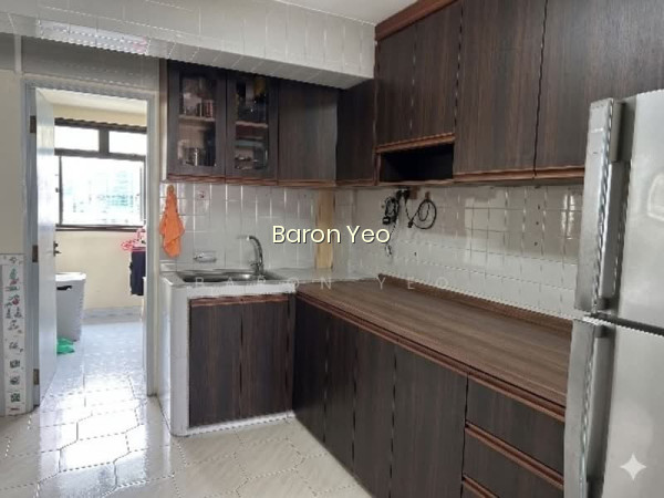 204 TOA PAYOH NORTH photo 3