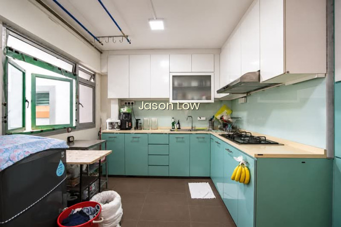 387 TAMPINES STREET 32 photo 5
