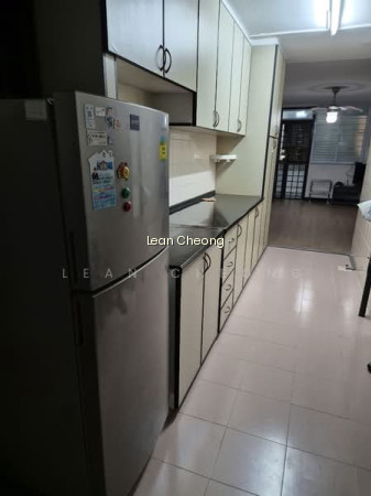 86 COMMONWEALTH CLOSE photo 3
