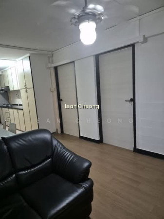 86 COMMONWEALTH CLOSE photo 4