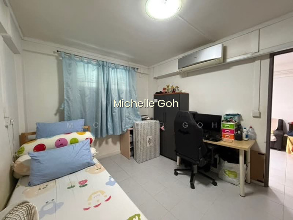 176 BOON LAY DRIVE photo 5