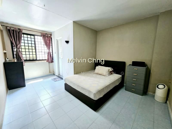 751 JURONG WEST STREET 73 photo 3