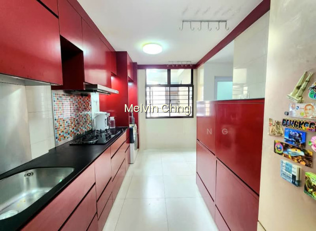 468 SEGAR ROAD photo 6