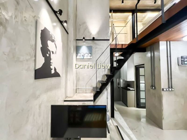 ROYCE RESIDENCES photo 2