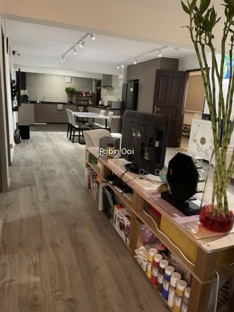 200 BOON LAY DRIVE photo 5