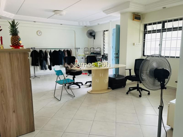 645 WOODLANDS RING ROAD photo 2