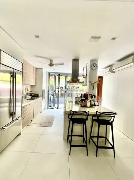 Telok Kurau Beautiful House image 1 of 8