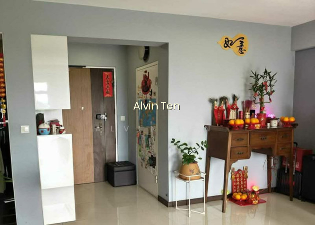 325A SUMANG WALK photo 5