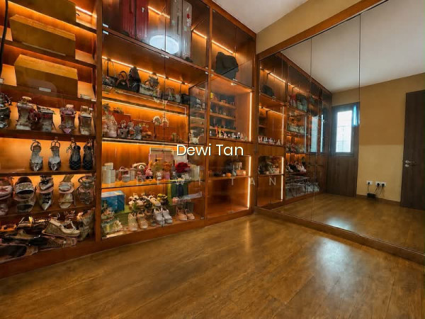 PARK PLACE RESIDENCES photo 6