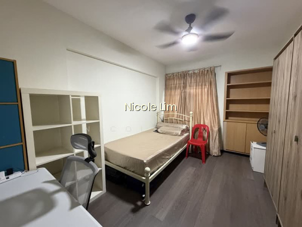 290B COMPASSVALE CRESCENT photo 3