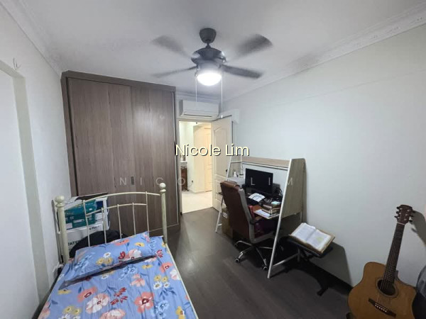 290B COMPASSVALE CRESCENT photo 4