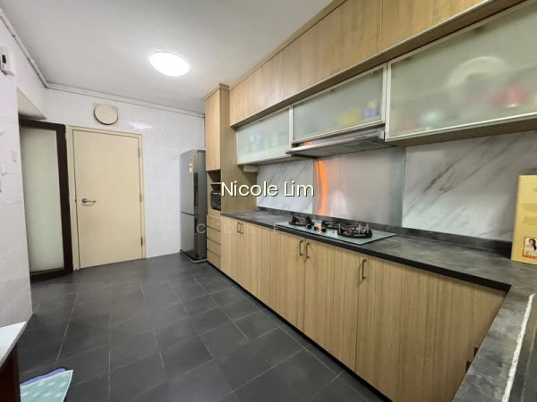 290B COMPASSVALE CRESCENT photo 6