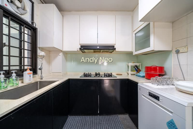 339A SEMBAWANG CLOSE photo 6