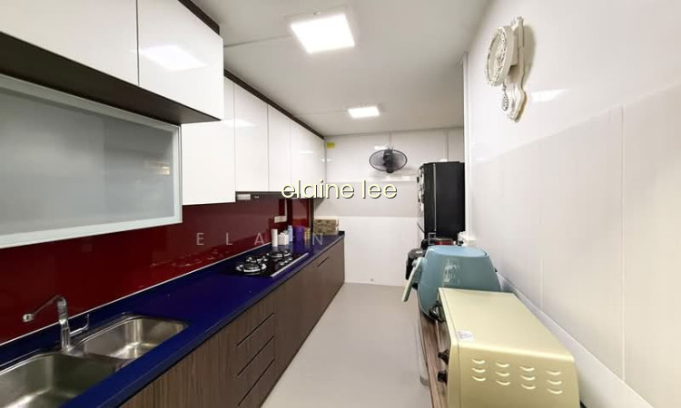 217C COMPASSVALE DRIVE photo 6