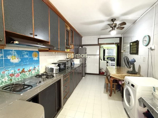718 BEDOK RESERVOIR ROAD photo 4