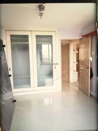 614 HOUGANG AVENUE 8