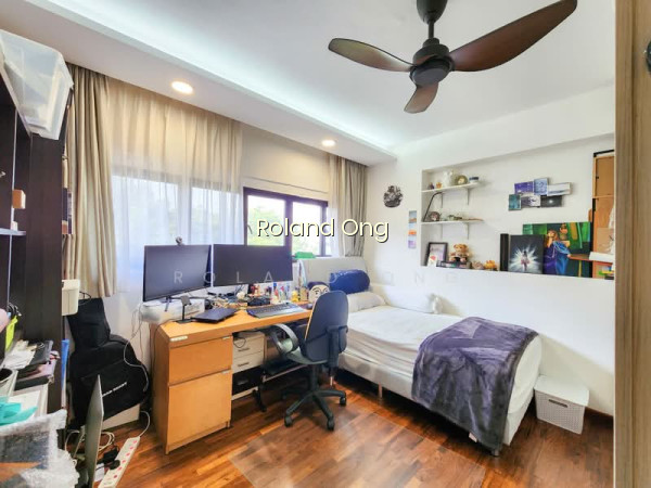 3 MARINE TERRACE photo 2