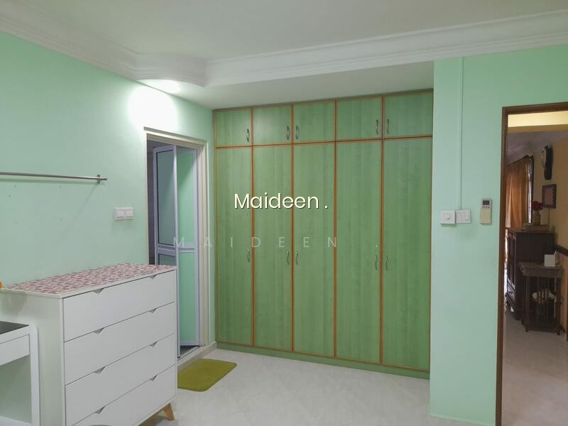 323B SENGKANG EAST WAY image 1 of 8