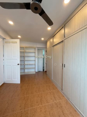140 JALAN BUKIT MERAH photo 4