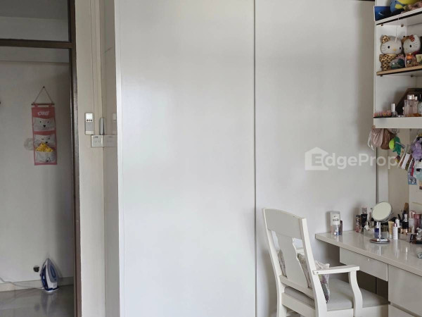 108 MCNAIR ROAD photo 3
