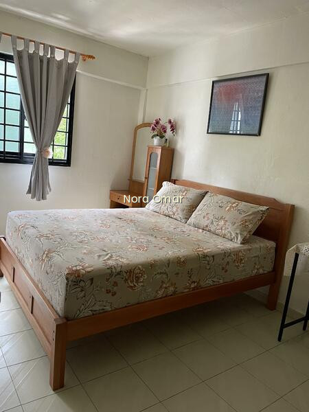 402 HOUGANG AVENUE 10 image 1 of 10