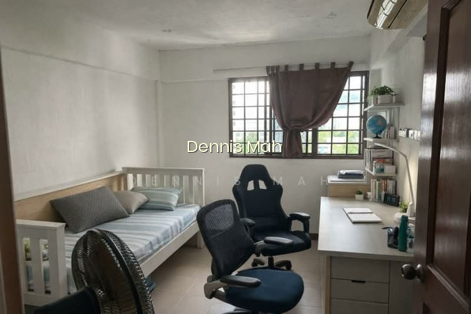 242 BUKIT BATOK EAST AVENUE 5 photo 2